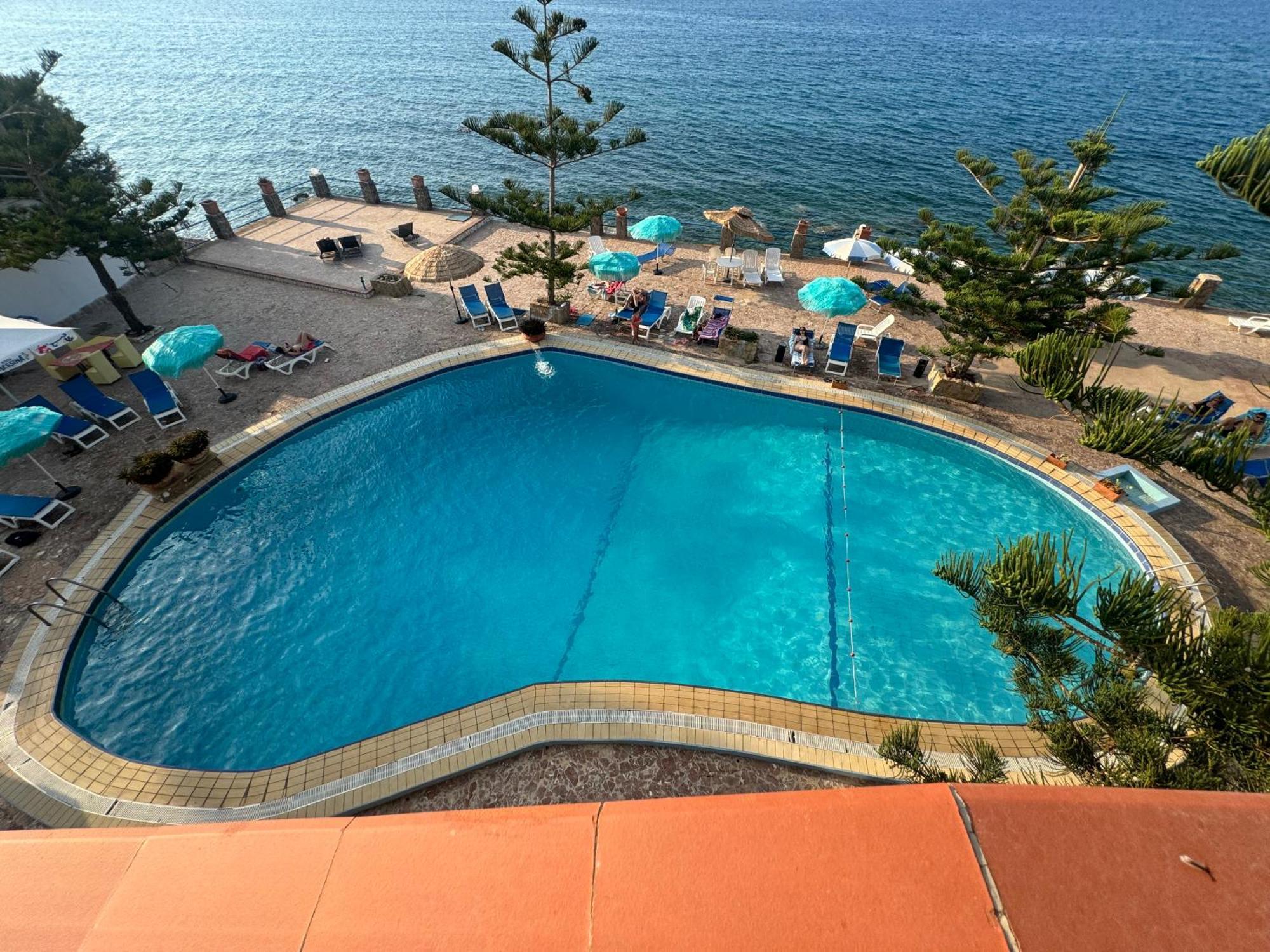 Hotel La Playa Blanca Santo Stefano di Camastra Exterior foto